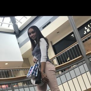 Meet your Posher, Amaya